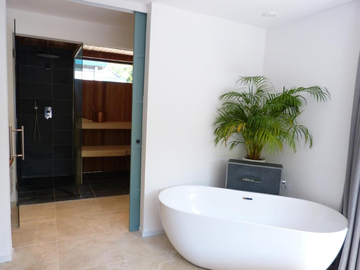 Huize Triangel - Wellness studio met sauna Noordwolde  Exterior foto